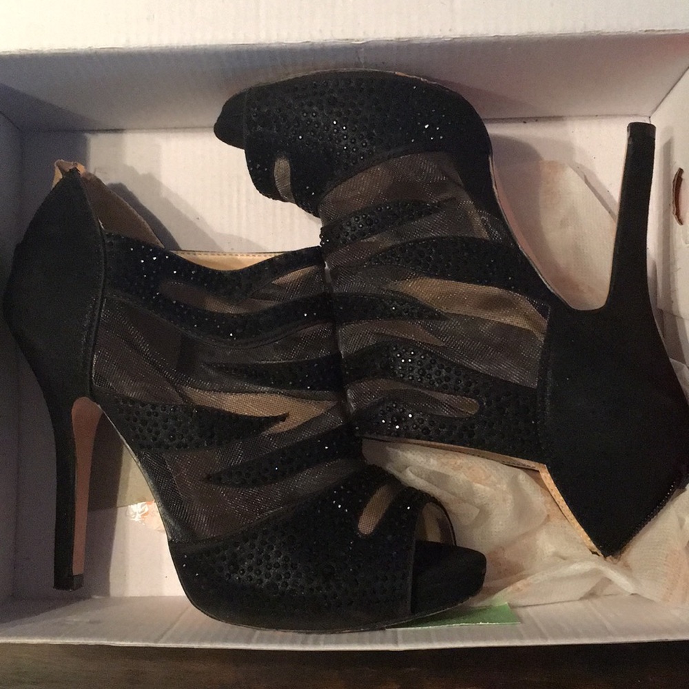 Sparkly heels, worn twice